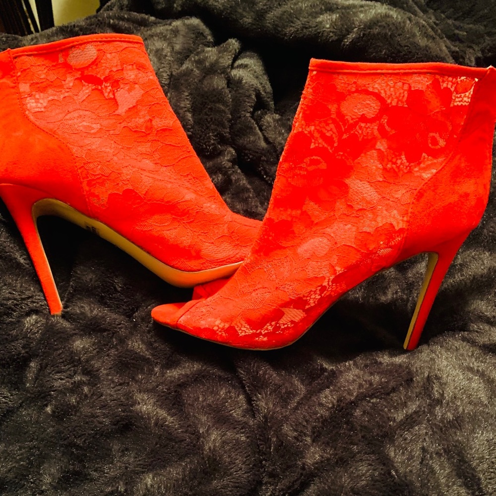 Red lace heels